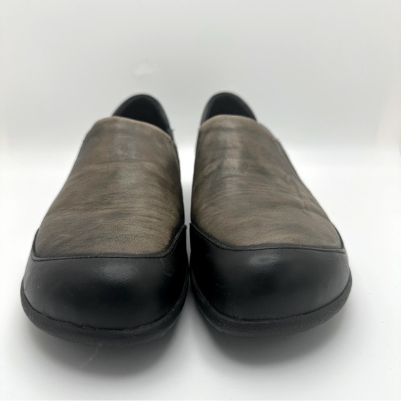 Naot Moana Stressed Leather Slip On Flats Shoes US 9/EU 40 Black Brown Gray - Picture 4 of 11